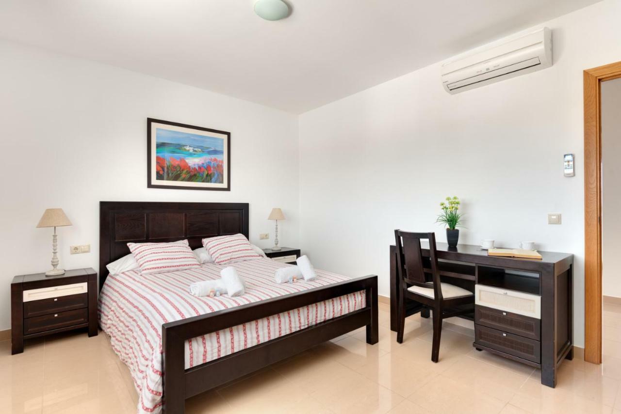Villa 26 Cala en Bosch Εξωτερικό φωτογραφία