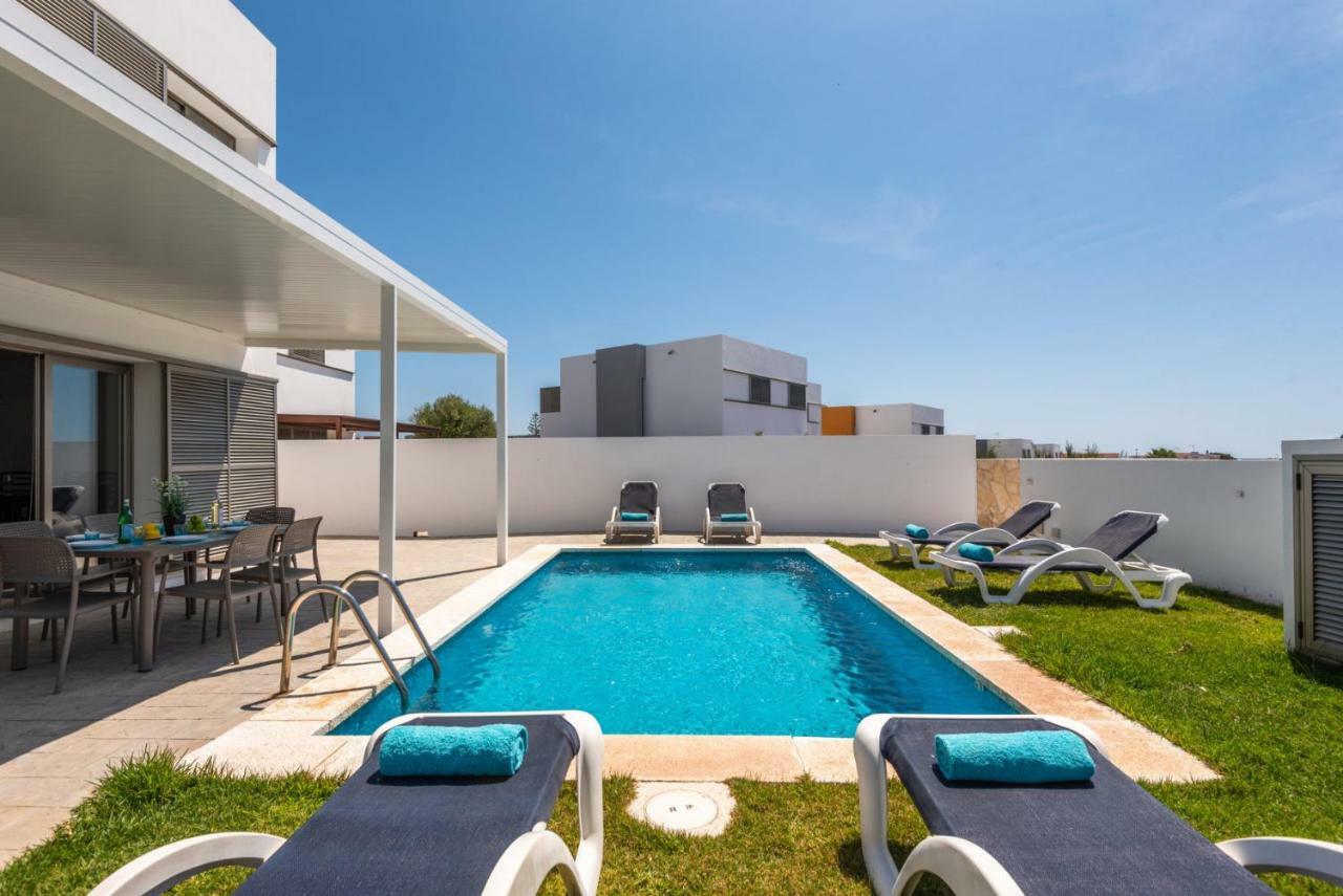 Villa 26 Cala en Bosch Εξωτερικό φωτογραφία